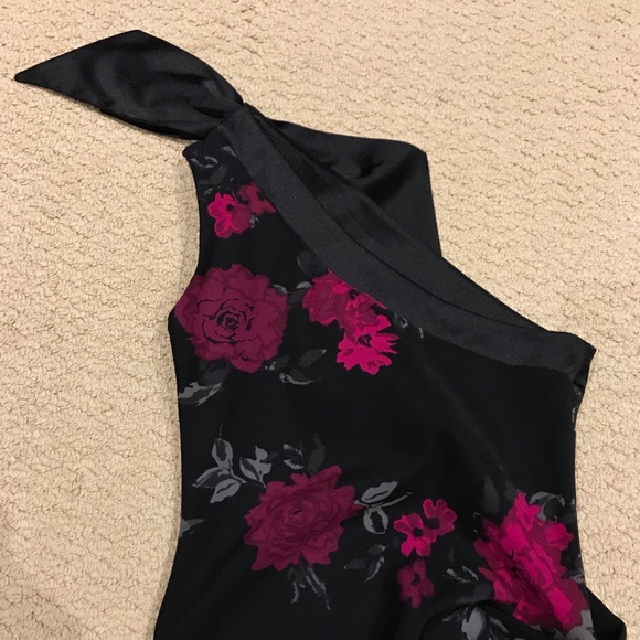 Jacob One Shoulder Dress - Picture 5 of 5